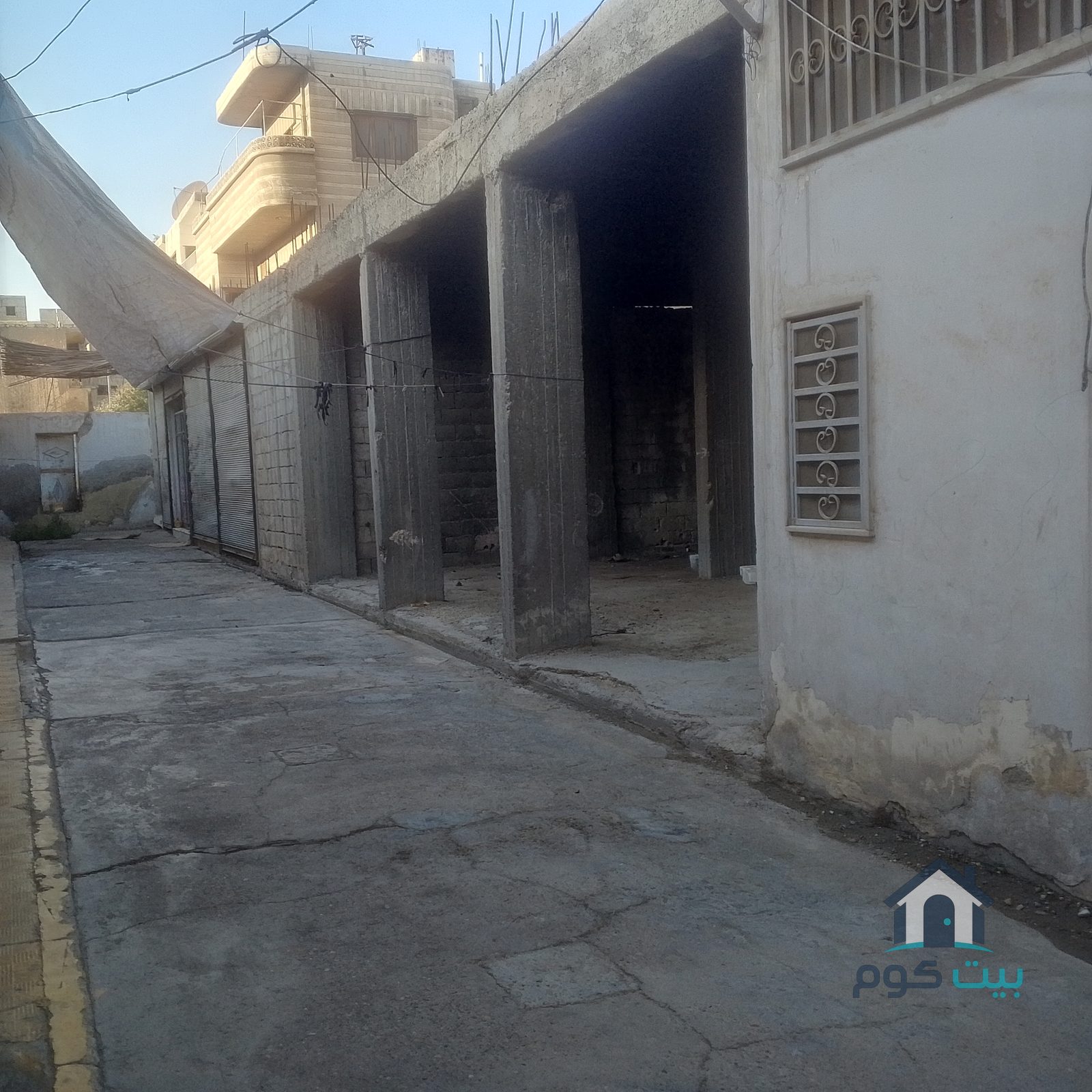 الرقة- مقابل السنجر. — الرقة -دوار الساعه